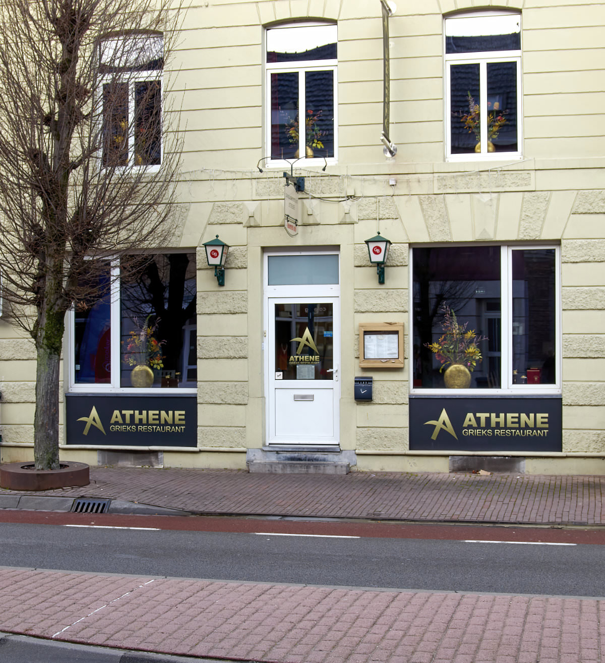 Restaurant Athene in Gulpen Zuid Limburg van voren gezien